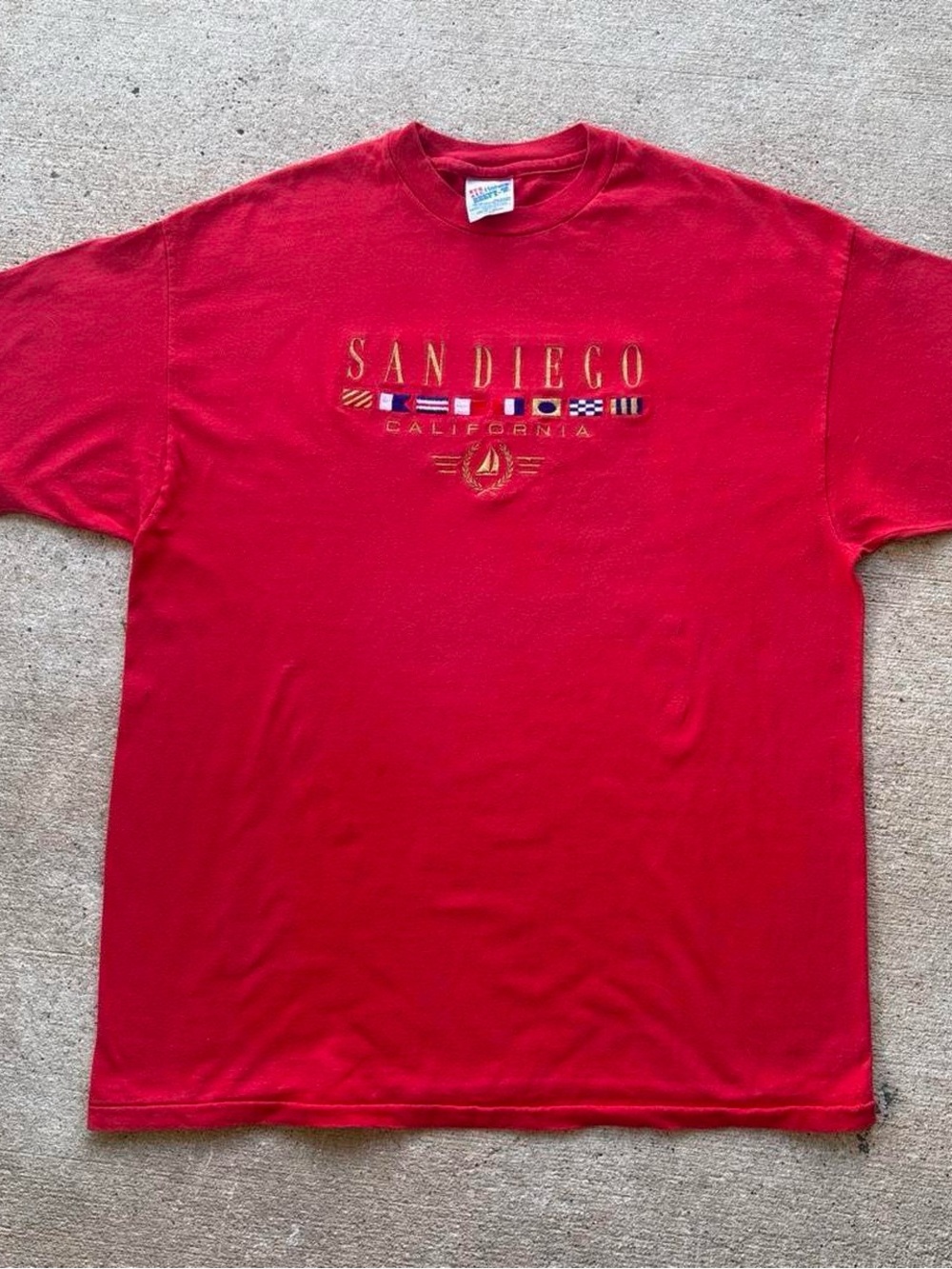 Hanes Men’s San Diego California Embroidered Shirt Red Size XL Cotton
